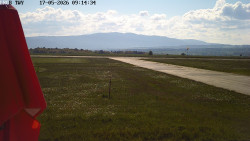 Pojezdová dráha, Runway