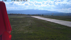 Pojezdová dráha, Runway