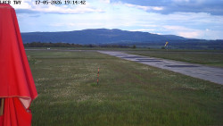 Pojezdová dráha, Runway