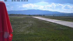 Pojezdová dráha, Runway