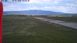 Pojezdová dráha, Runway