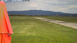 Pojezdová dráha, Runway