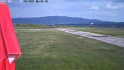 Pojezdová dráha, Runway