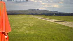 Pojezdová dráha, Runway