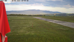 Pojezdová dráha, Runway