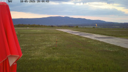 Pojezdová dráha, Runway