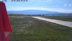 Pojezdová dráha, Runway