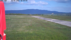 Pojezdová dráha, Runway
