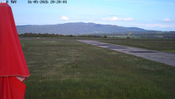 Pojezdová dráha, Runway