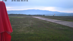 Pojezdová dráha, Runway