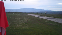 Pojezdová dráha, Runway