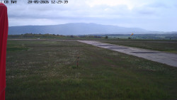 Pojezdová dráha, Runway