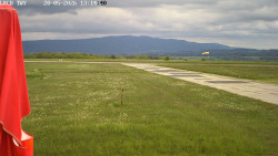 Pojezdová dráha, Runway