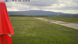 Pojezdová dráha, Runway