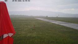 Pojezdová dráha, Runway