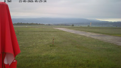 Pojezdová dráha, Runway