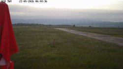 Pojezdová dráha, Runway