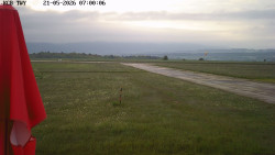 Pojezdová dráha, Runway