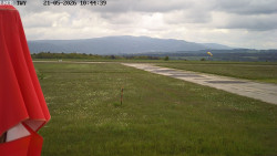 Pojezdová dráha, Runway