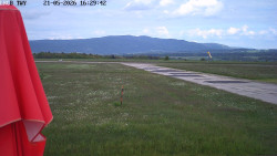 Pojezdová dráha, Runway