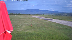 Pojezdová dráha, Runway