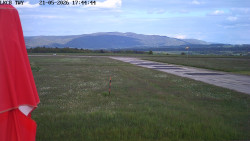 Pojezdová dráha, Runway