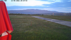 Pojezdová dráha, Runway