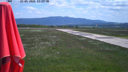 Pojezdová dráha, Runway