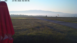 Pojezdová dráha, Runway