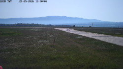 Pojezdová dráha, Runway