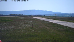 Pojezdová dráha, Runway