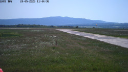 Pojezdová dráha, Runway