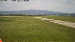 Pojezdová dráha, Runway