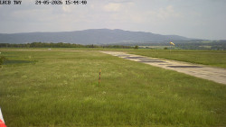 Pojezdová dráha, Runway