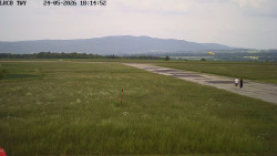 Pojezdová dráha, Runway