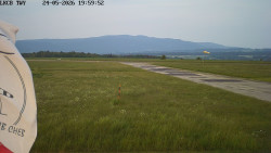 Pojezdová dráha, Runway