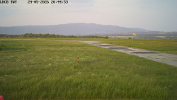 Pojezdová dráha, Runway