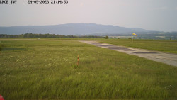 Pojezdová dráha, Runway