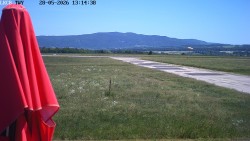 Pojezdová dráha, Runway