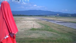 Pojezdová dráha, Runway