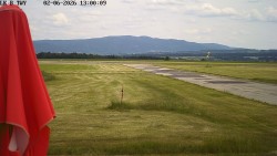 Pojezdová dráha, Runway
