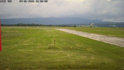 Pojezdová dráha, Runway