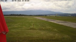 Pojezdová dráha, Runway