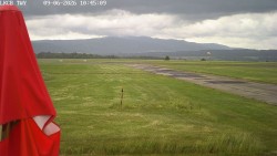 Pojezdová dráha, Runway