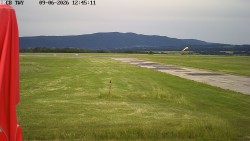 Pojezdová dráha, Runway