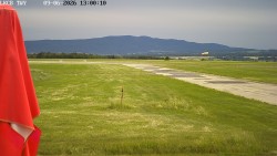 Pojezdová dráha, Runway