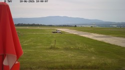 Pojezdová dráha, Runway