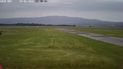 Pojezdová dráha, Runway