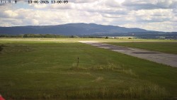 Pojezdová dráha, Runway