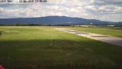 Pojezdová dráha, Runway